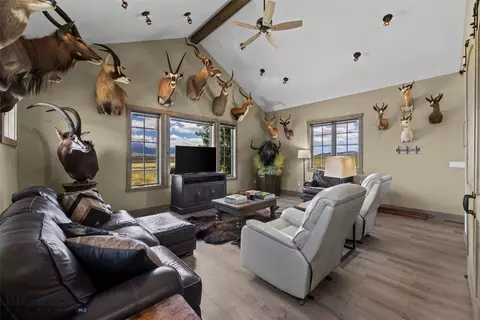 Living - 57 Diamondback Rd, Ennis, MT 59729 photo 15 of 15