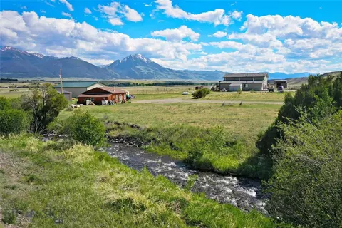 3480 Old Yellowstone Trl N, Livingston, MT 59047