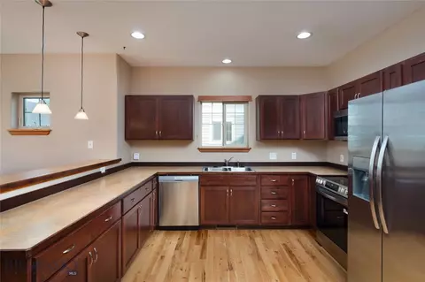 Kitchen - 4236 Monroe Dr #E, Bozeman, MT 59718 photo 2 of 2