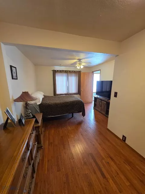 Bedroom - 331 N Walnut St, Dillon, MT 59725 photo 2 of 3