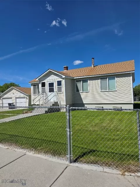 331 N Walnut St, Dillon, MT 59725