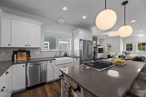 Kitchen - 4445 Perry St, Bozeman, MT 59718 photo 8 of 9
