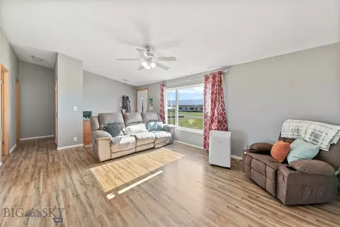 295 Astor Ave, Belgrade, MT 59714 photo 3