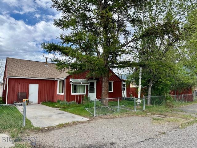 2715 Ottawa St, Butte, MT 59701