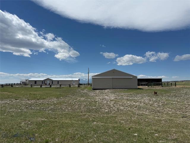 27 Cox Creek Ln, Big Timber, MT 59011