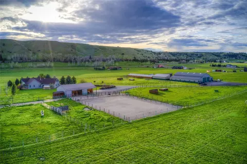 Undisclosed, Gallatin Gateway, MT 59730