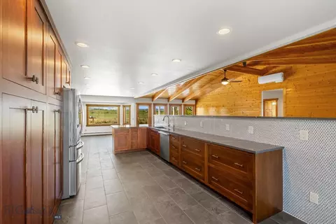 Kitchen - 4100 Pasha Ln, Bozeman, MT 59718 photo 2 of 10