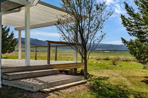 Exterior - 4100 Pasha Ln, Bozeman, MT 59718 photo 3 of 9