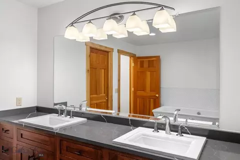 Bath - 4100 Pasha Ln, Bozeman, MT 59718 photo 3 of 10