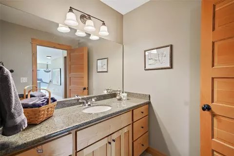 Bath - 64 E Katina Ct, Bozeman, MT 59718 photo 10 of 10
