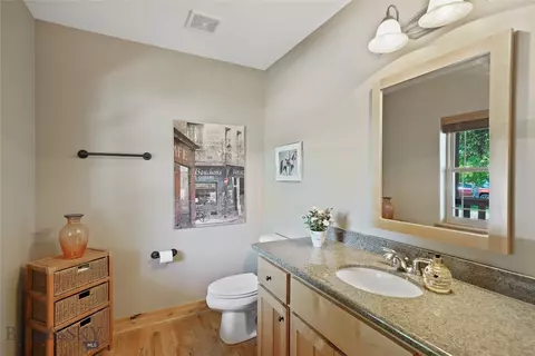 Bath - 64 E Katina Ct, Bozeman, MT 59718 photo 6 of 10