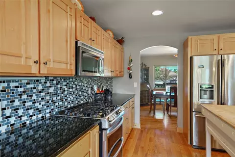Kitchen - 64 E Katina Ct, Bozeman, MT 59718 photo 2 of 9
