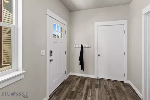 Entry Way - 97 9th St #B, Belgrade, MT 59714 photo 3 of 4