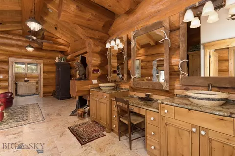Bath - 44 Ridgeview Loop, Big Sky, MT 59716 photo 2 of 10