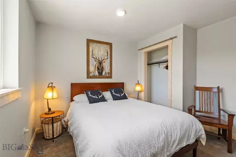 Bedroom - 52 Arcturus Dr, Emigrant, MT 59027 photo 2 of 6