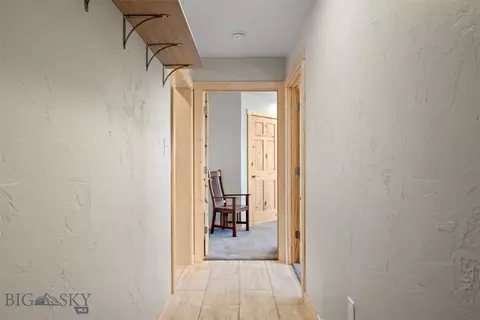 Entry Way - 52 Arcturus Dr, Emigrant, MT 59027 photo 2 of 2