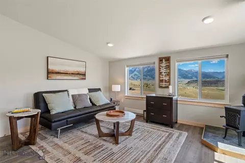 Living - 52 Arcturus Dr, Emigrant, MT 59027 photo 1 of 4