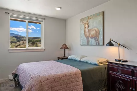 Bedroom - 52 Arcturus Dr, Emigrant, MT 59027 photo 5 of 6