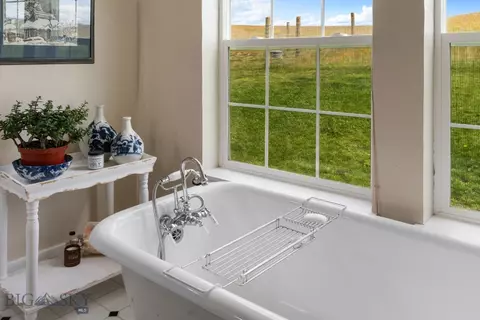 Bath - 68 Rolling Glen Ranch Loop, Three Forks, MT 59752 photo 5 of 7