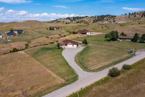 3877 High Trail Rd, Billings, MT 59101