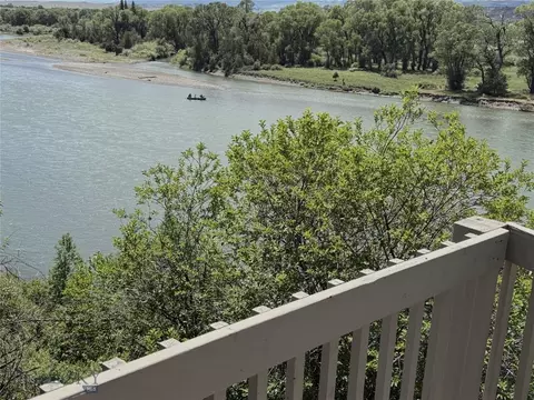 1005 E River Rd, Emigrant, MT 59027 photo 24