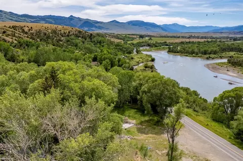 1005 E River Rd, Emigrant, MT 59027 photo 6