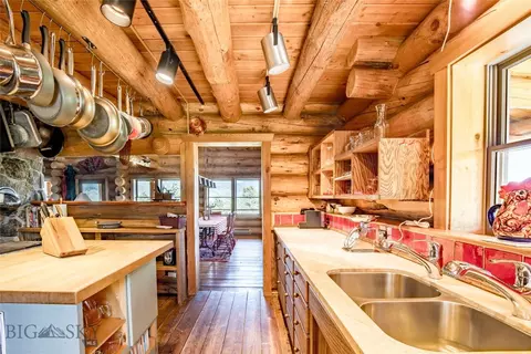 Kitchen - 376 Sundance Bench Rd, Cameron, MT 59720 photo 4 of 7
