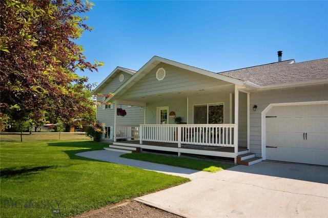 113 Hemlock St, Manhattan, MT 59741