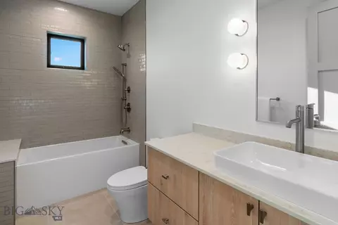 Bath - 336 Clancy Way, Bozeman, MT 59715 photo 8 of 10