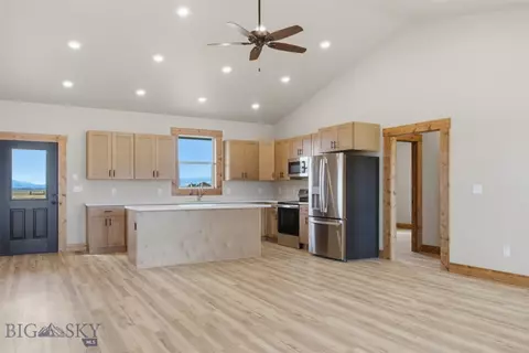 Kitchen - 3 Doris Dr, Ennis, MT 59729 photo 4 of 5
