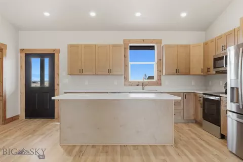 Kitchen - 3 Doris Dr, Ennis, MT 59729 photo 2 of 5