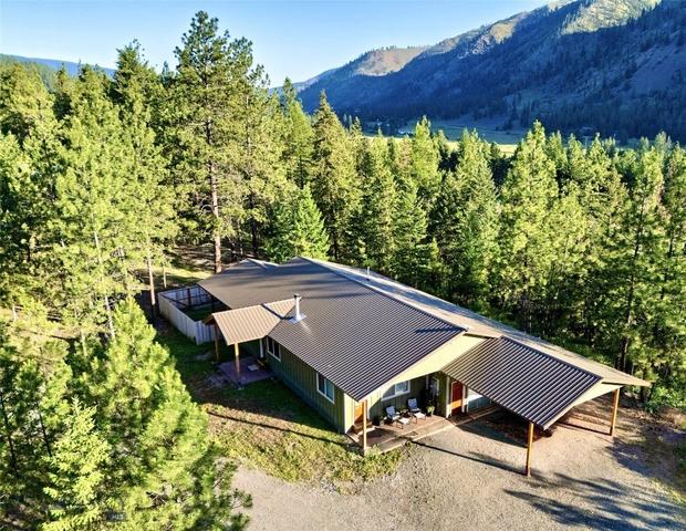 551 Tami Dr E, Superior, MT 59872