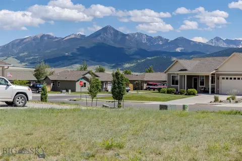 2606 Ordway Dr, Livingston, MT 59047