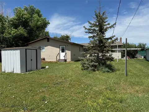 915 E 2nd, Big Timber, MT 59011 photo 4