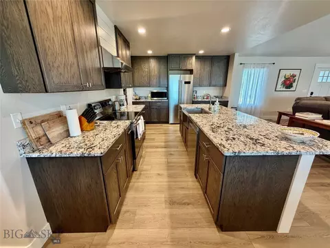 Kitchen - 88 Thomas Way, Dillon, MT 59725 photo 3 of 4
