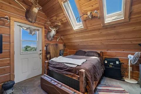 Bedroom - 4625 Buffalo Jump, Three Forks, MT 59752 photo 5 of 5