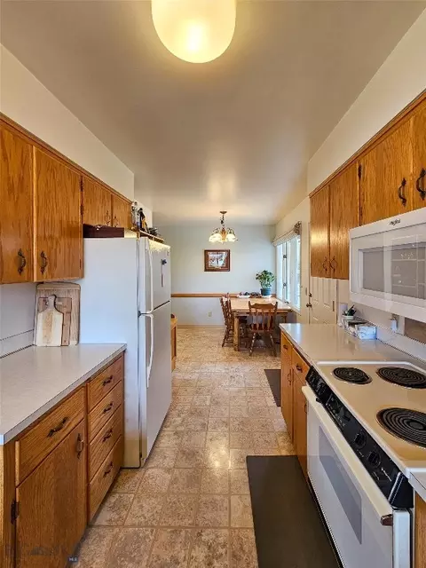 610 Mcleod, Big Timber, MT 59011 photo 17