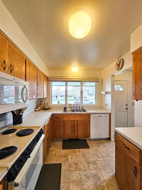 610 Mcleod, Big Timber, MT 59011 photo 16