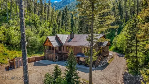 141 Old Timber Way, Bozeman, MT 59718