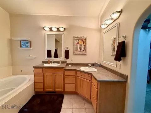 Bath - 4 Jack Pine Loop # A, Clancy, MT 59634 photo 1 of 6