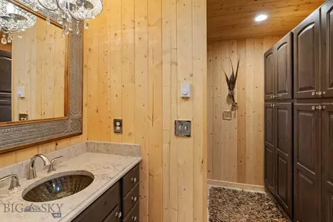 Bath - 42 E L M Rnch, Ennis, MT 59729 photo 2 of 8