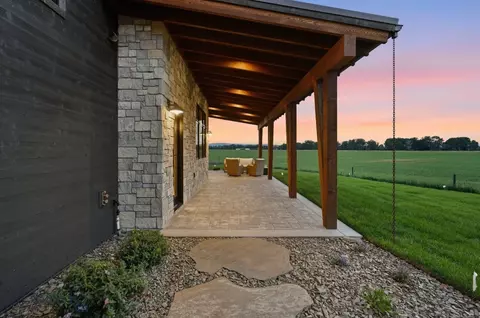 Exterior - 609 Tillyfour Rd, Bozeman, MT 59718 photo 8 of 8