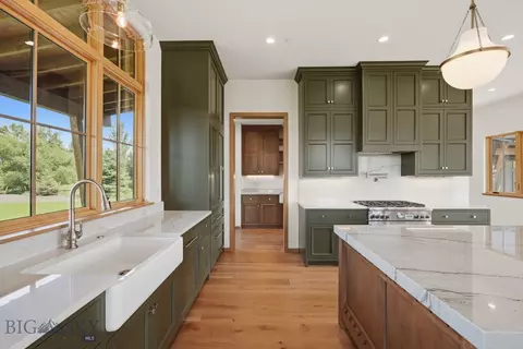 Kitchen - 609 Tillyfour Rd, Bozeman, MT 59718 photo 2 of 6