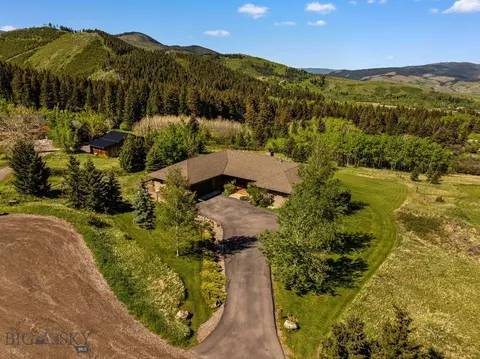 303 S Big Elk Meadow Rd, Gallatin Gateway, MT 59730