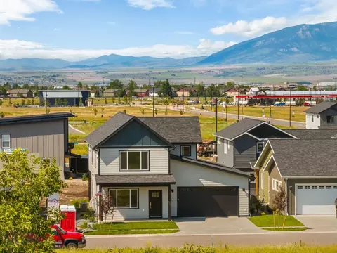 805 Spaniel Ln, Belgrade, MT 59714