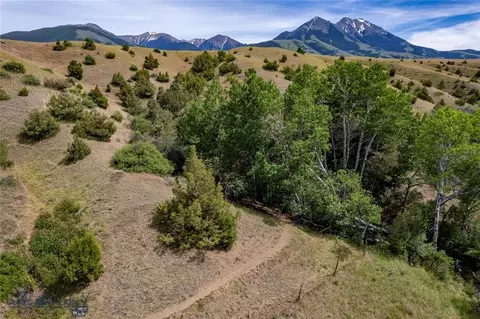 1005 E River Rd, Emigrant, MT 59027 photo 17
