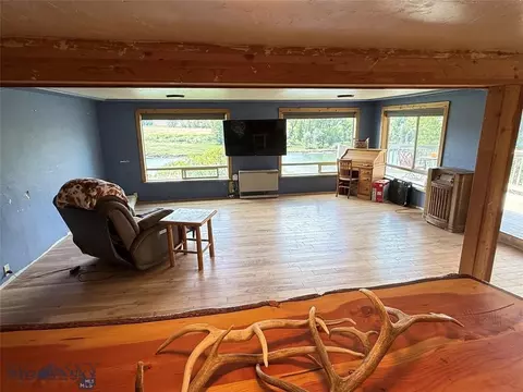 1005 E River Rd, Emigrant, MT 59027 photo 30