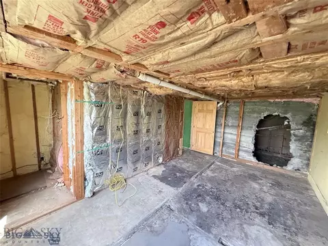 1005 E River Rd, Emigrant, MT 59027 photo 37