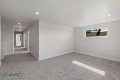 Entry Way - 813 Spaniel Ln, Belgrade, MT 59714 photo 4 of 5