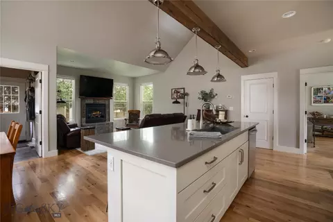 Kitchen - 4553 Cascade St, Bozeman, MT 59718 photo 4 of 4
